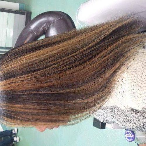 Natural hair silk press with hi-lites