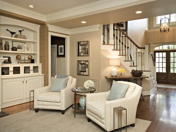 We make living rooms livable!