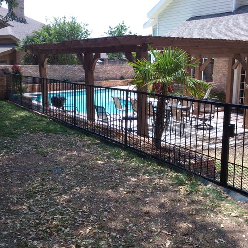 Fence Repair and Paint- Plano Resident