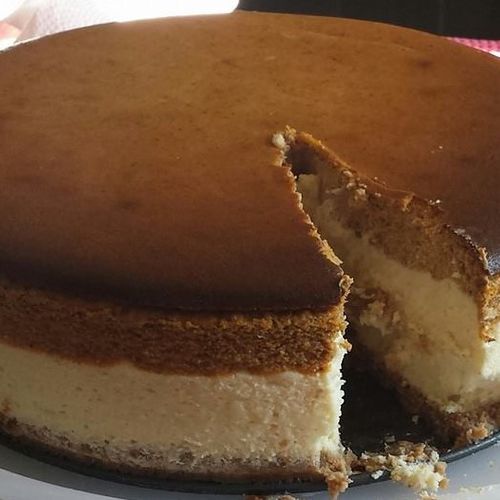Not your typical Pumpkin Cheesecake. Luscious, dec