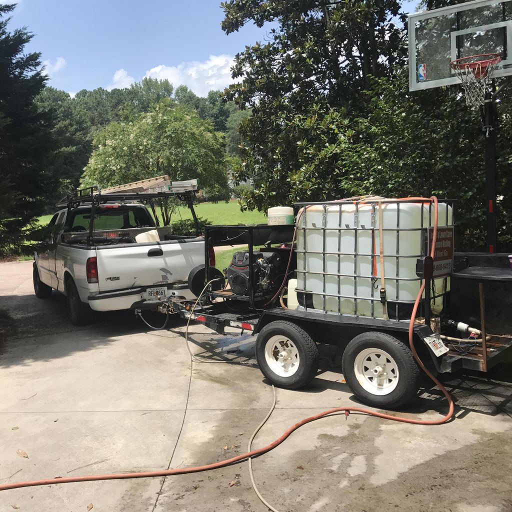 Jesse's lawn care and pressure washing of west ga
