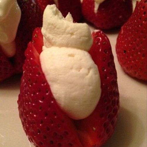 Marscapone stuffed Strawberries