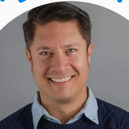 Aarón Flores