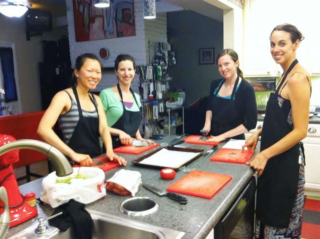 Bachelorette Cooking Party: Thai