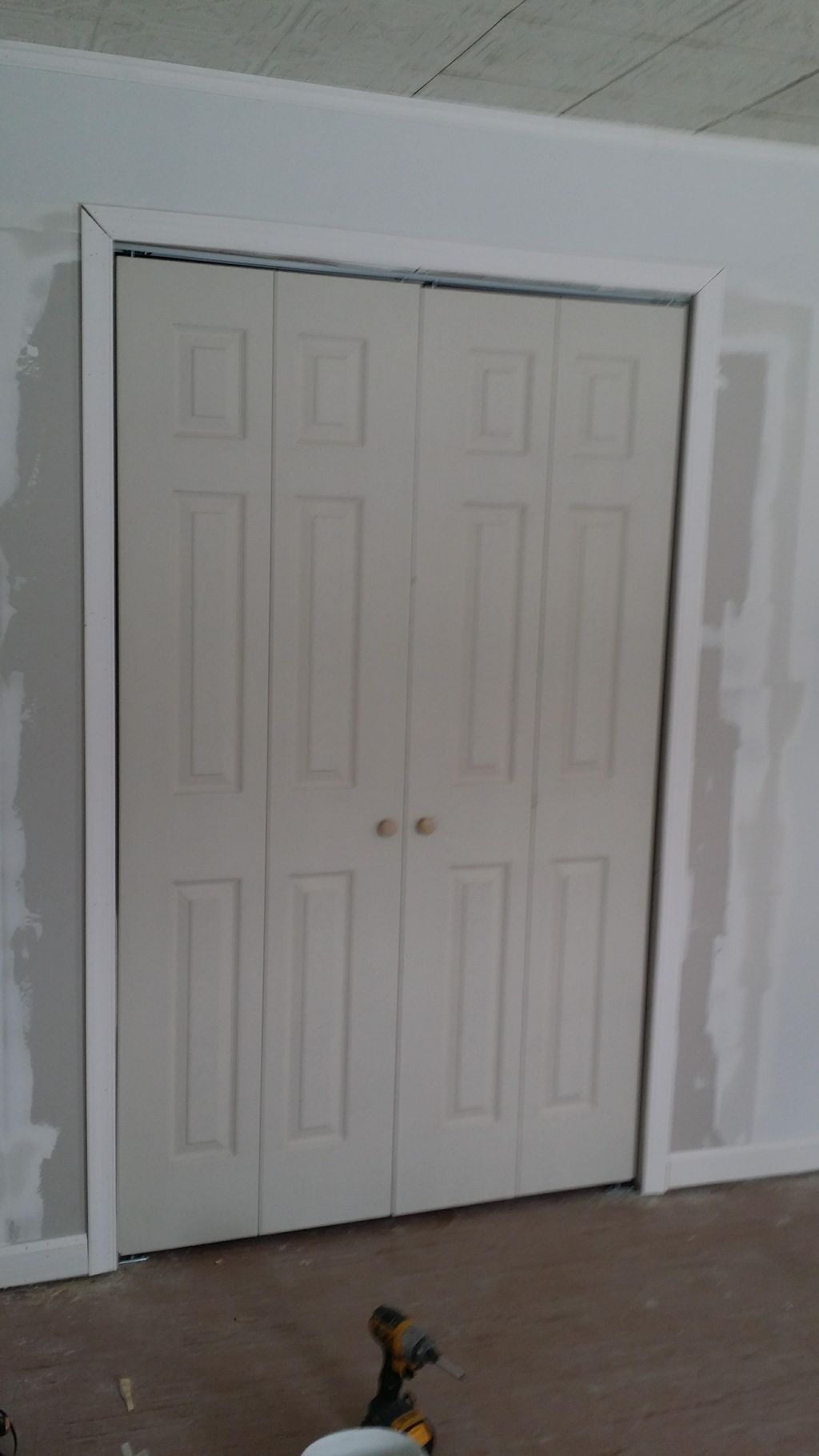 custom closets door framed in and spackle 