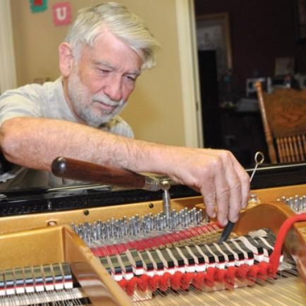 Glen Rucker Piano and Pipe Organ Service