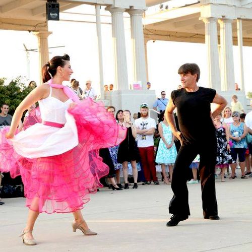 Stan and Mary performing at the Muny Pre-Show.