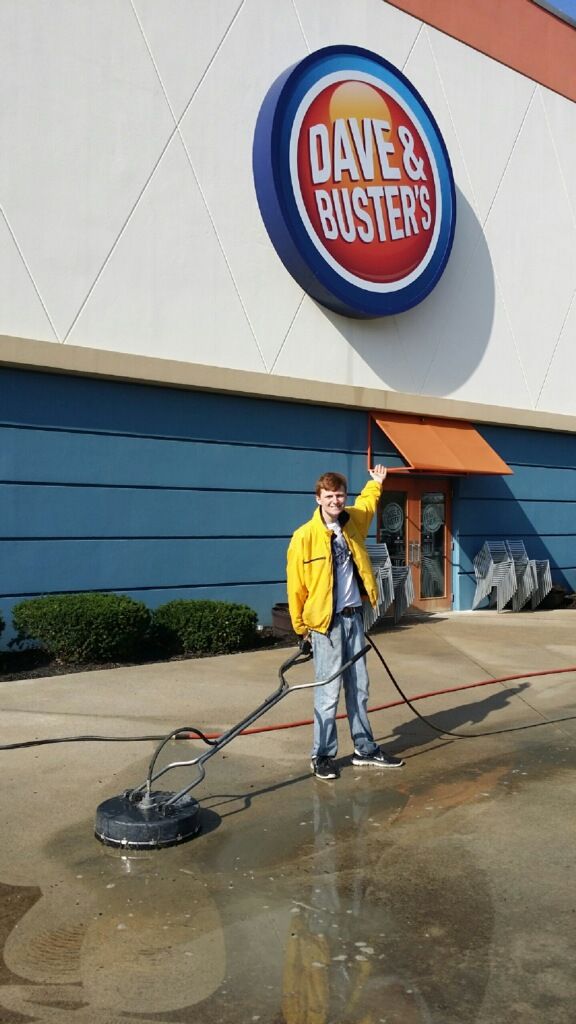 Pressure Washing at Opry Mills.