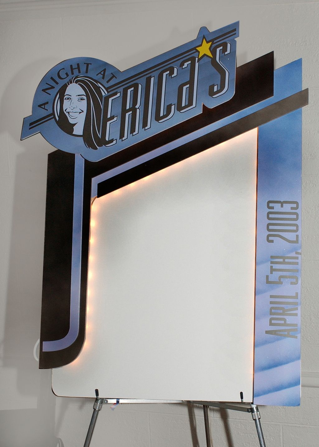 An even MORE unforgettable sign-in board, with cus