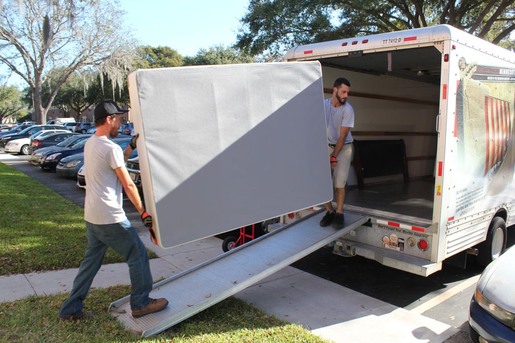 Brian and Mike using excellent technique to carry 