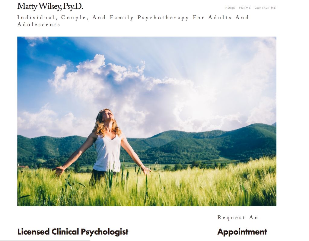 Squarespace website design. Client is self suffici