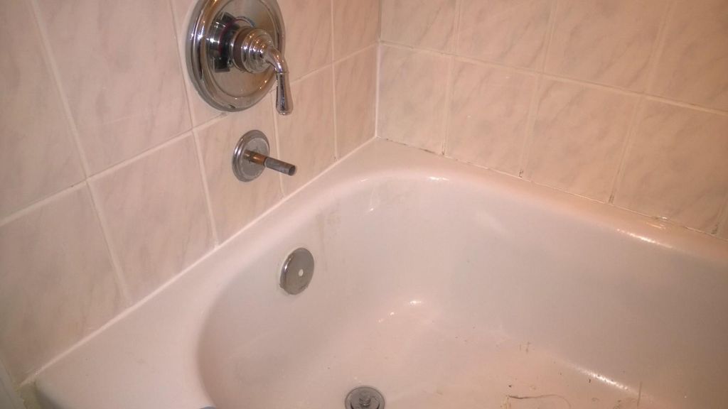 Shower/ Tub Remodeling/ Repair before