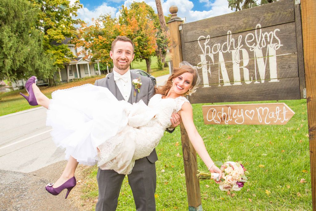 Shady Elms Farm - Hickory, Pa Copyright Runaway Re