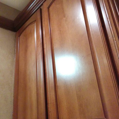 close up of post stained cabinetry