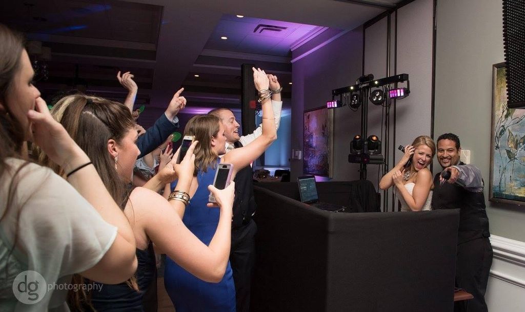 DJ Freddy At Regency at Dominion Valley