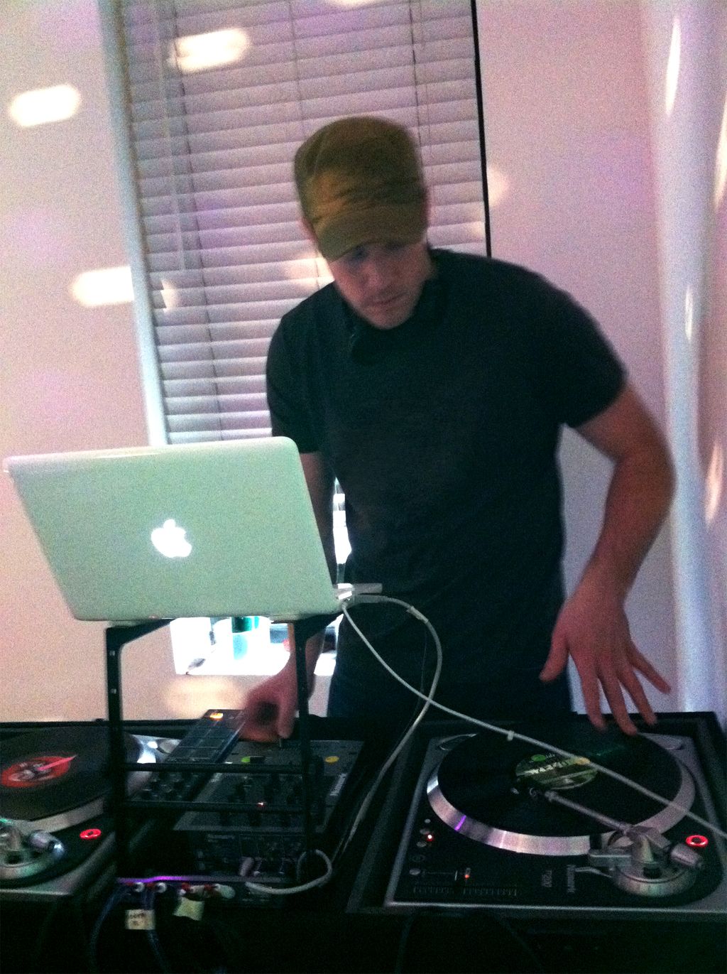 DJ Hoyt Music