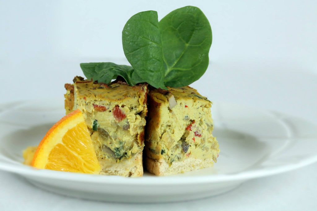 EGGLESS MINI QUICHE

Creamy eggless quiche filled 