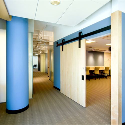 4,500sf Media Lab Fit-Up in Cambridge, MA (2007)
