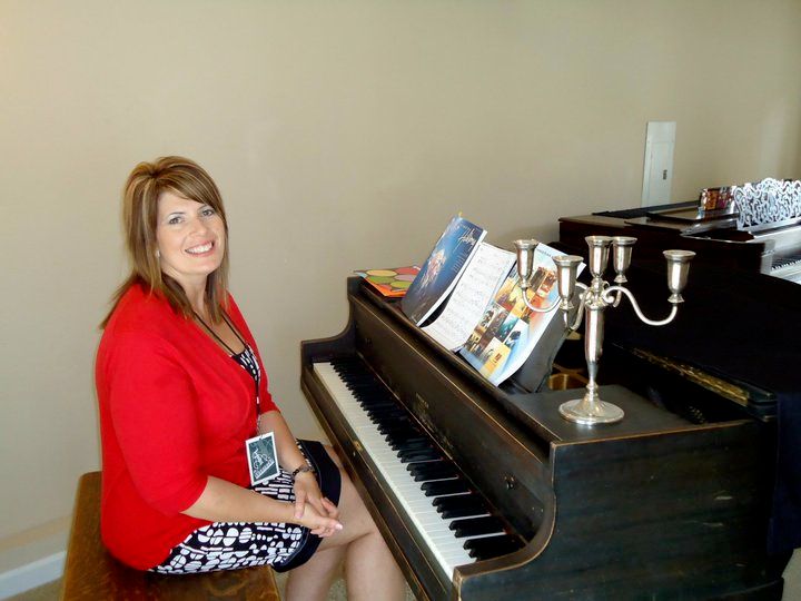 Kara Cooper Piano Instructor