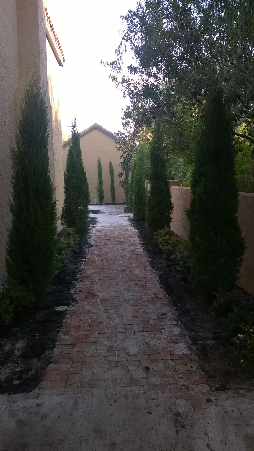 1923 Home walk way
