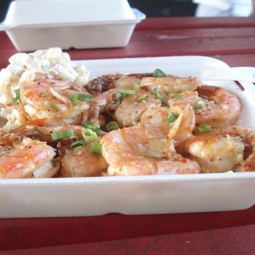 Famous shrimp plate on the North Shore of the Isla