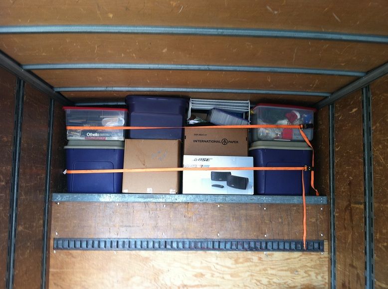 Efficiently stacked fragile boxes