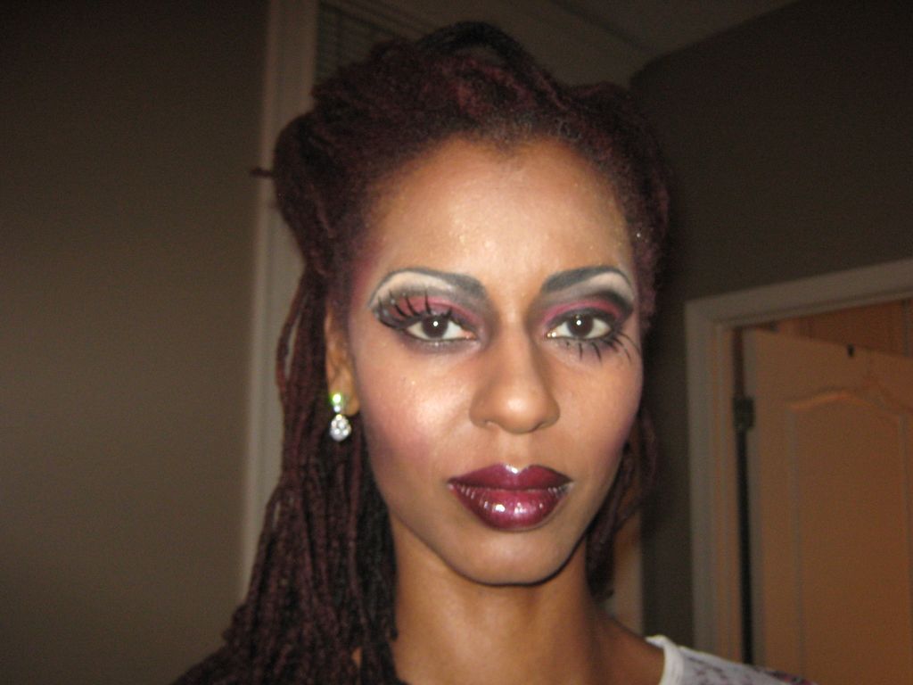 costume party makeup and hairstyling