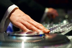 Tom Tolnay - DJ Extraordinaire!