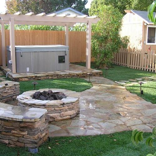 Fire Pit, Pato, Arbor and Hot tub Patio