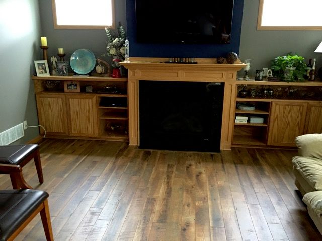 Wood-look laminate flooring in Rosemount