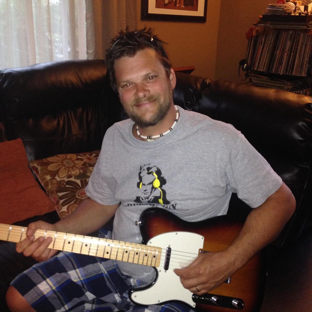 Guitar and Bass Lessons by Jer Hollister