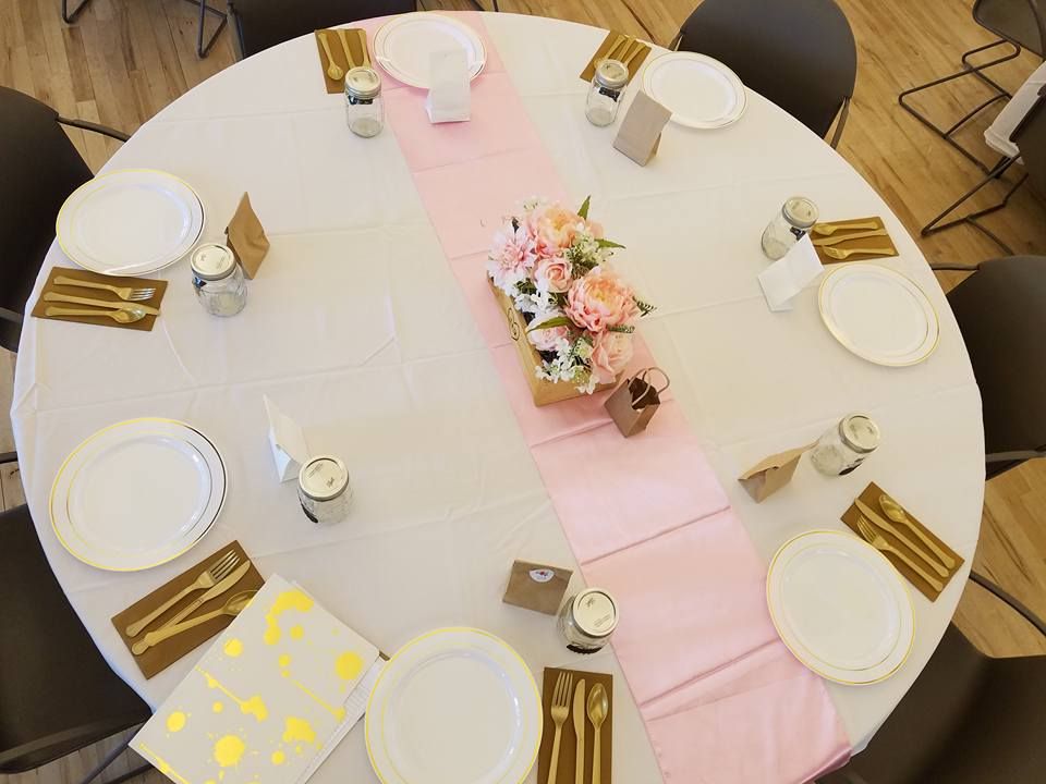 May 2016 wedding
Lakewood Rec Center
Pink and Gold