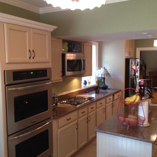 Complete Kitchen Remodel.  New Cabinets, lighting,