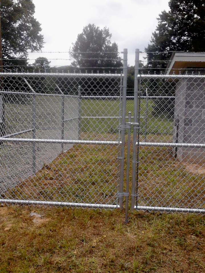 6' commerical chainlink with barbedwire