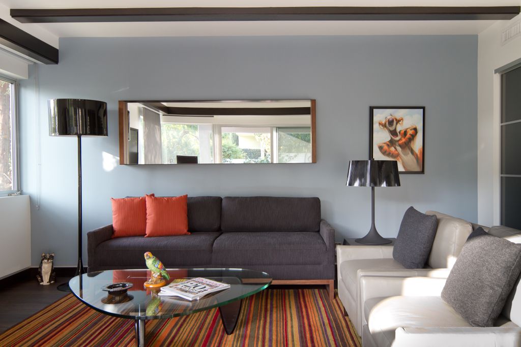 The Silver Lake House Den