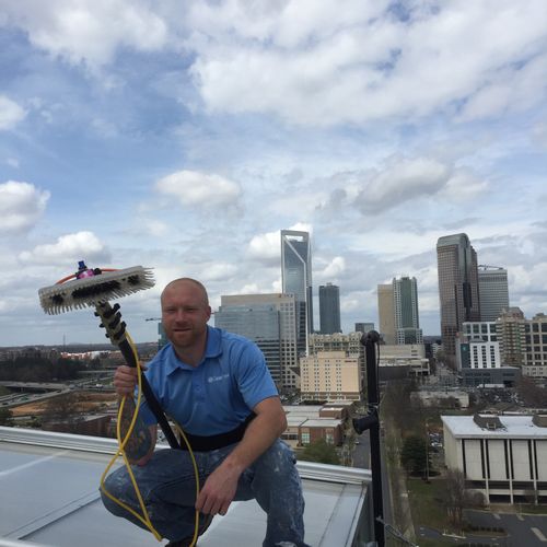 window cleaning uptown Charlotte 