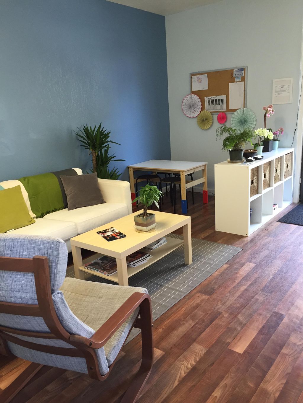 Lobby area in school with a kid's corner for sibli