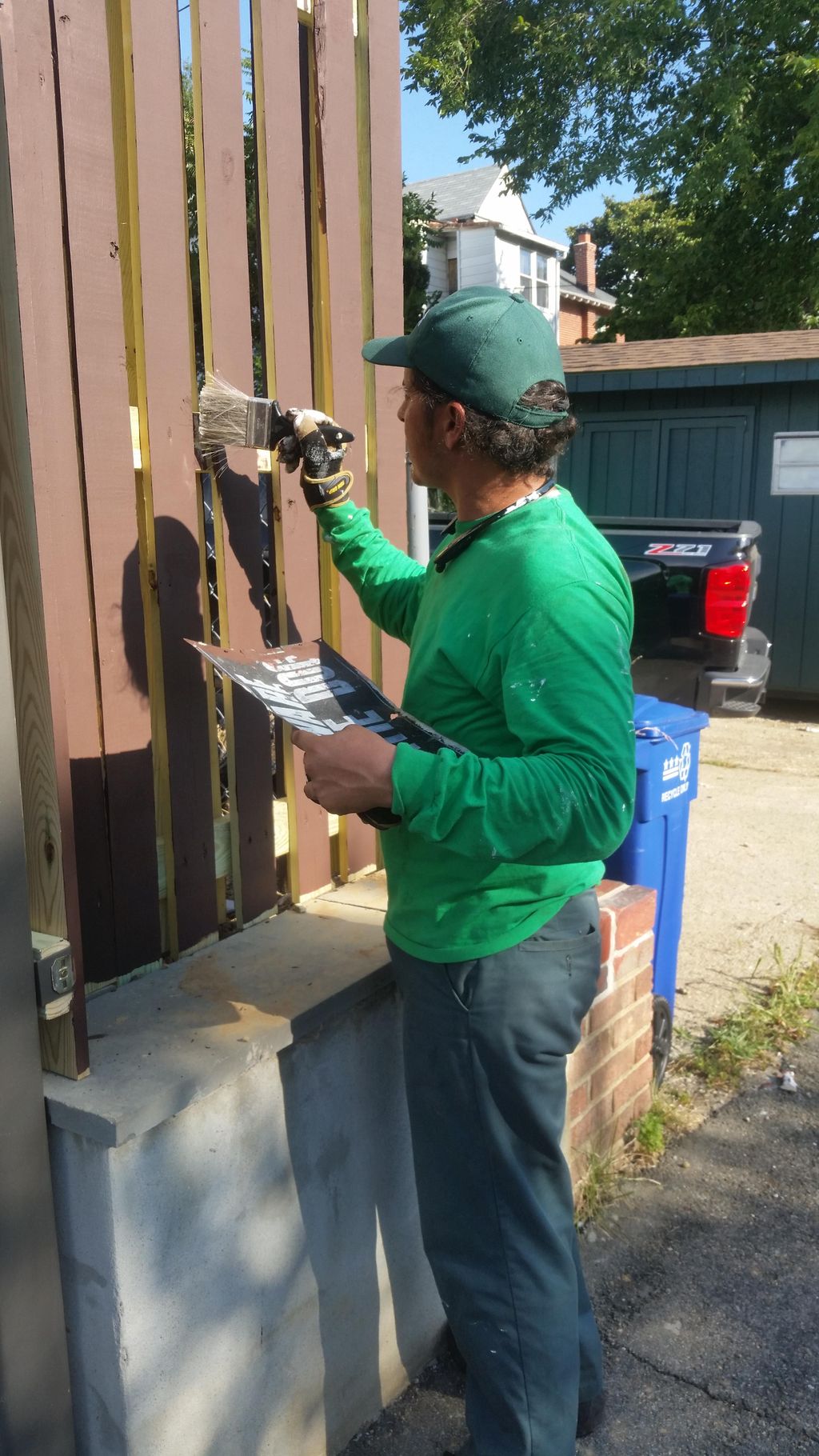 fence installation and paint in nort east DC