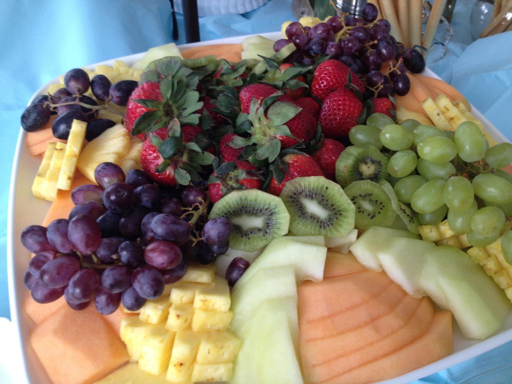 © Catering by KimBrûlée-
Fresh Fruit Display