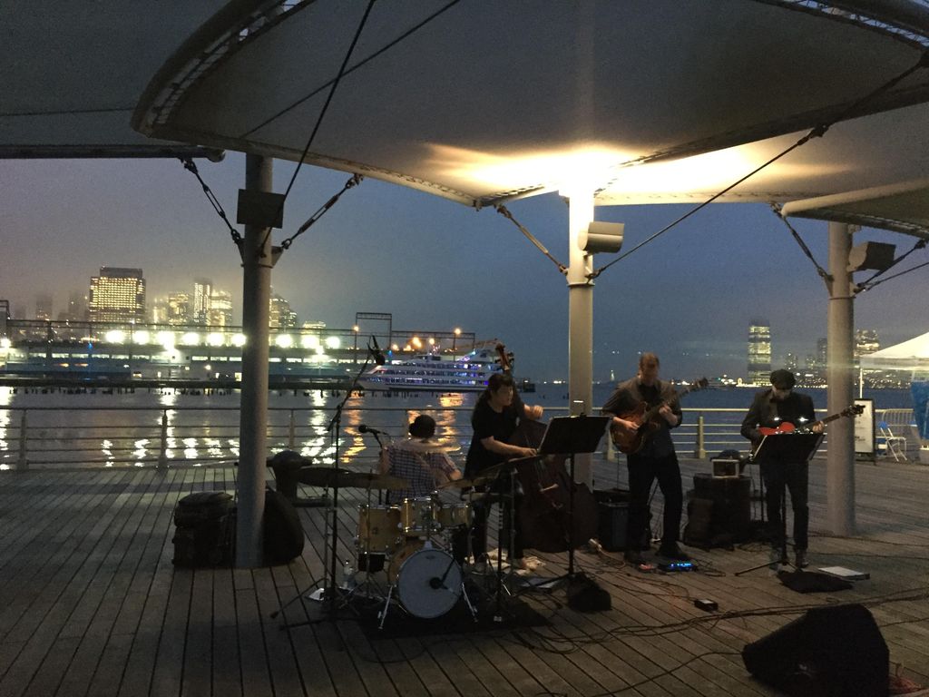 Sunset on the Hudson w/ Chuck Brahman jazz band.