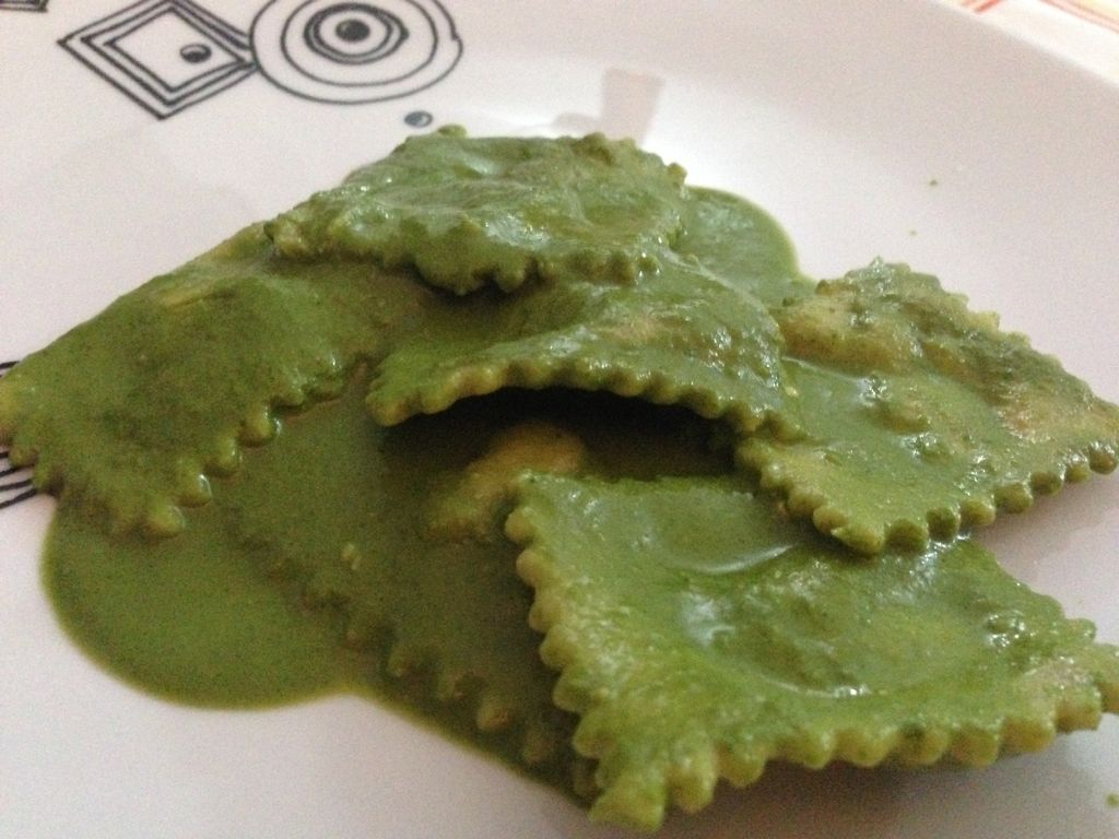 Homemade Cheese Ravioli with Pesto Sauce
