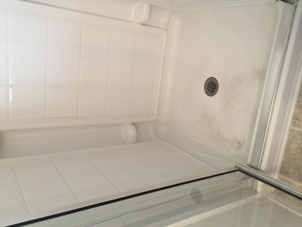 STALL SHOWER
BEFORE