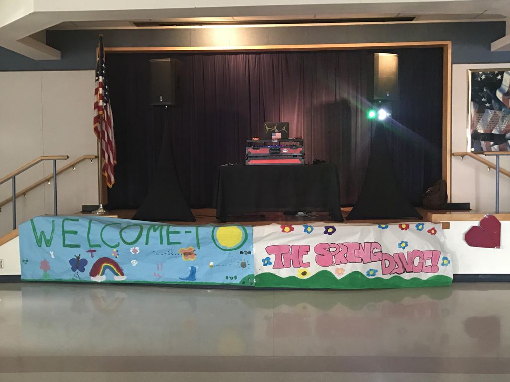 Middle School Spring dance!