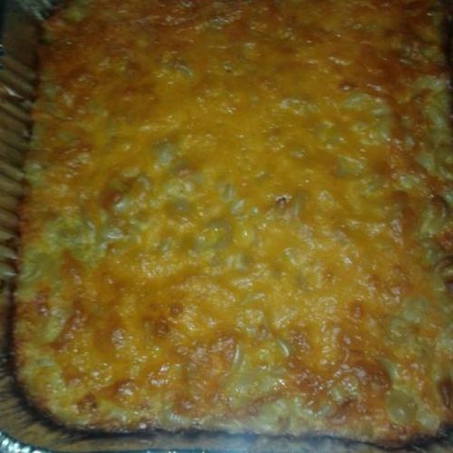 Great grandma's famous baked mac and cheese