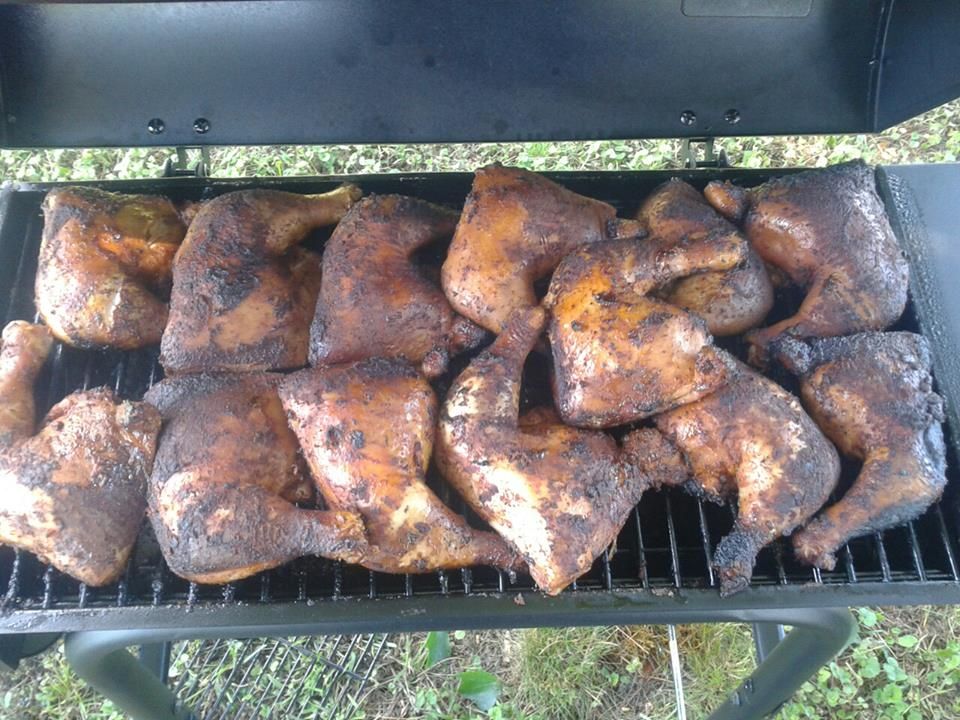 Dry Rubbed Smoked and Grilled Chicken Quarters