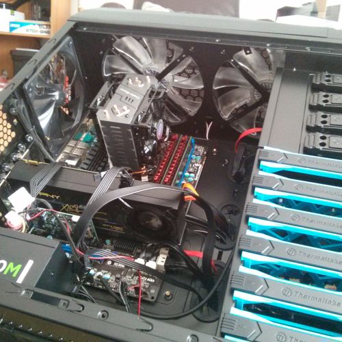 Custom AMD PC in a ThermalTake Chase MK1 case.