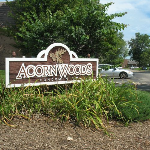 Rental unit in Acorn Woods, Aurora, IL.
