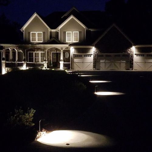 Outdoor Low Voltage Lighting System 2016
