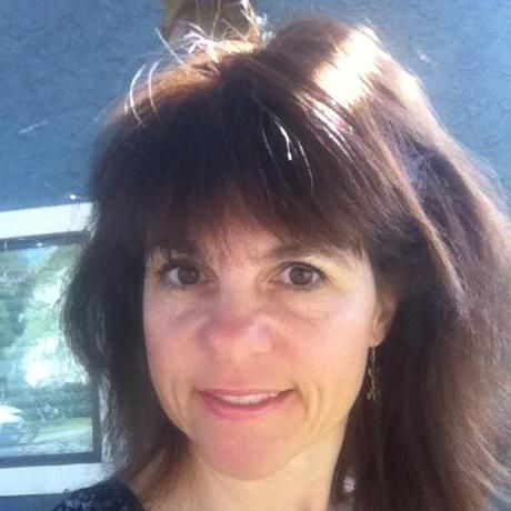 Nicole Moyer