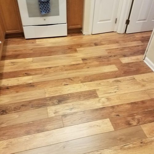 Water proof laminate in kitchen and laundry room 